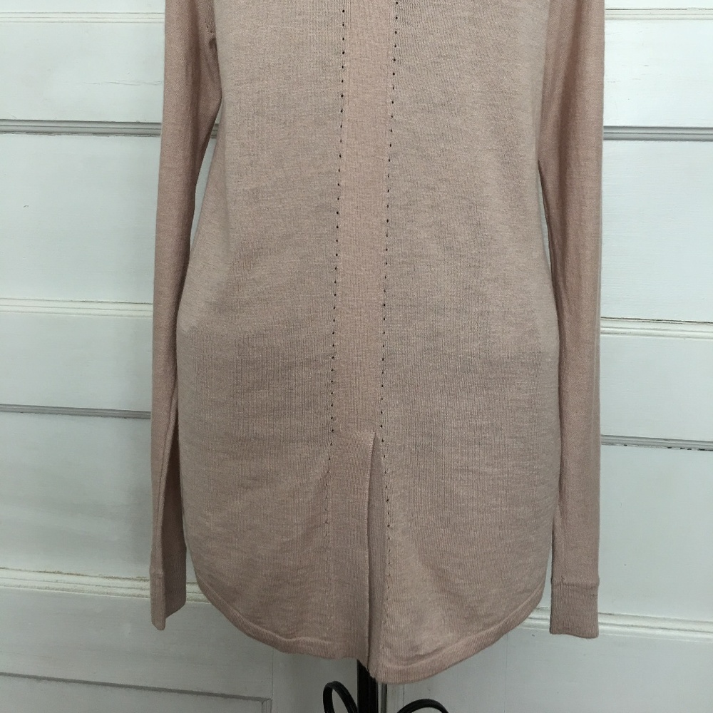 ANN TAYLOR OWL HIGH LOW SPRING SWEATER XS - Picture 4 of 8